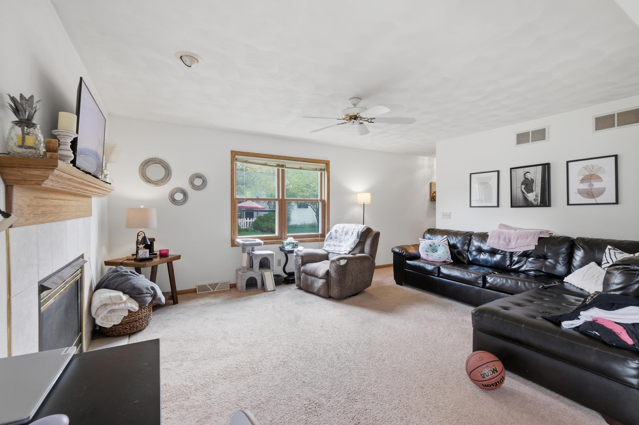 2348 Steven Street Sun Prairie, WI 53590 - Photo 16 of 33 Gallery Image 16
