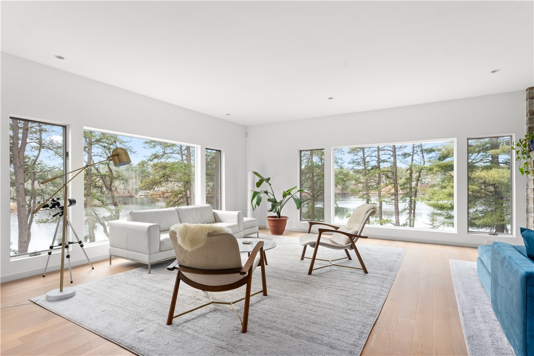 21 Fairview Avenue Hopkinton, RI 02832 - Photo 12 of 50