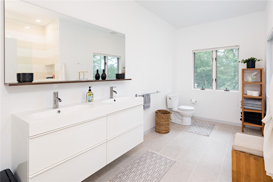 21 Fairview Avenue Hopkinton, RI 02832 - Photo 23 of 50