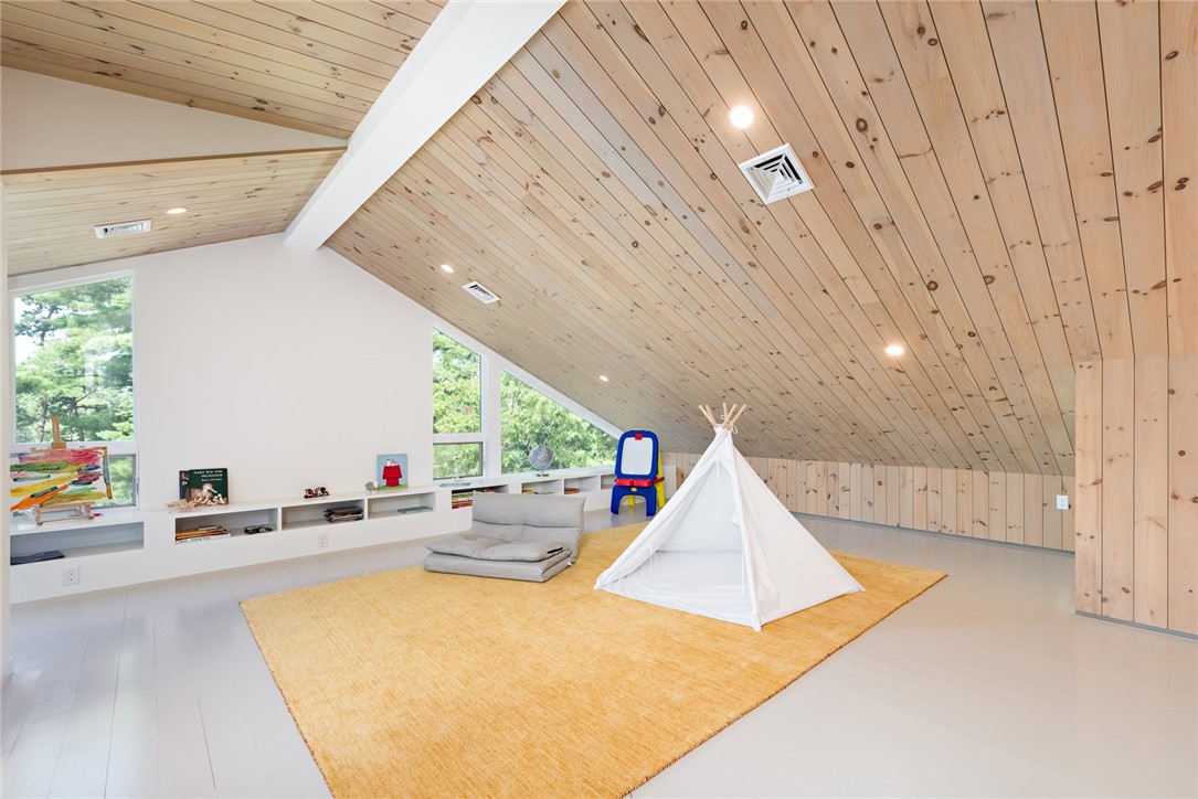 21 Fairview Avenue Hopkinton, RI 02832 - Photo 26 of 50