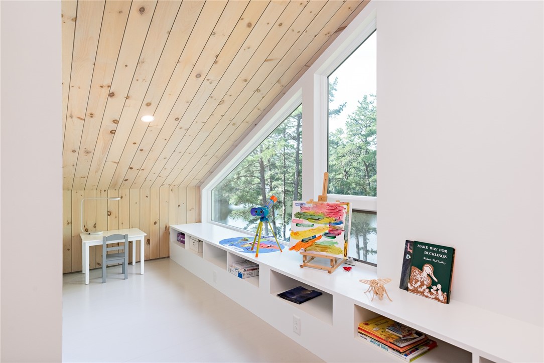 21 Fairview Avenue Hopkinton, RI 02832 - Photo 27 of 50