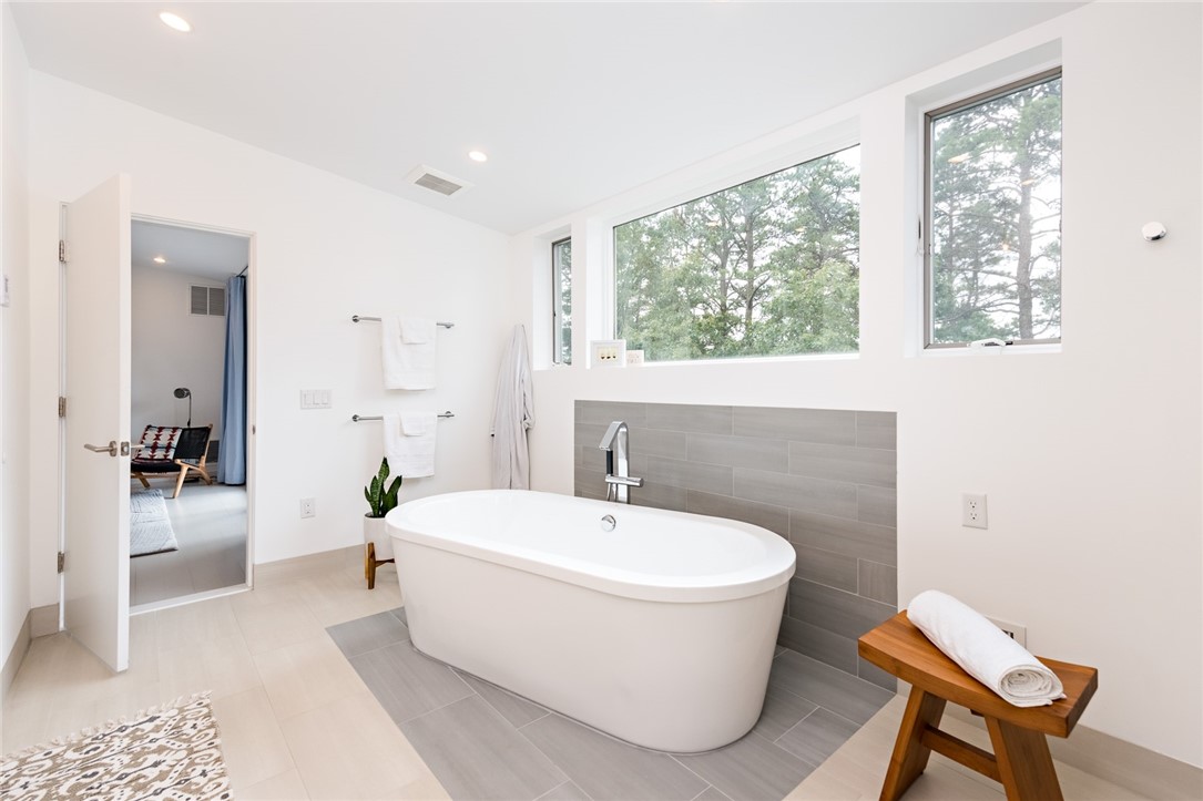 21 Fairview Avenue Hopkinton, RI 02832 - Photo 30 of 50