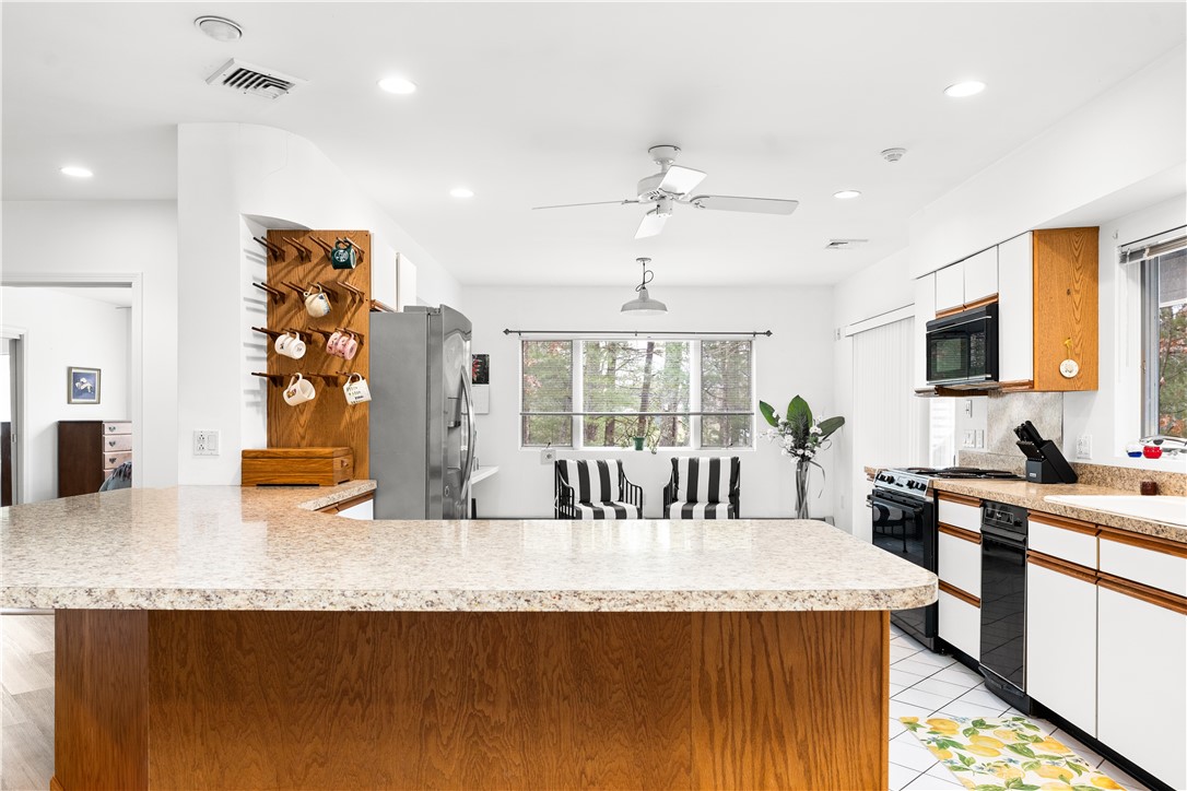 21 Fairview Avenue Hopkinton, RI 02832 - Photo 36 of 50