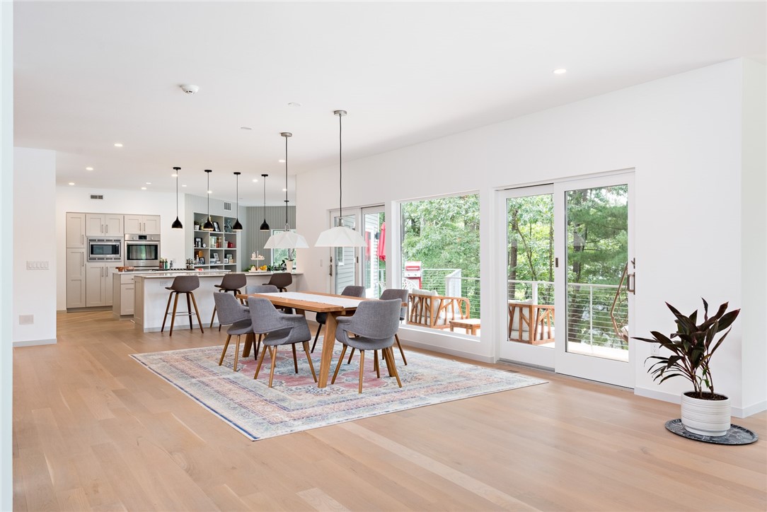 21 Fairview Avenue Hopkinton, RI 02832 - Photo 7 of 50