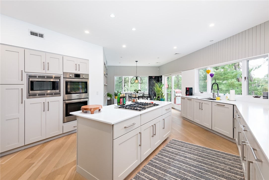 21 Fairview Avenue Hopkinton, RI 02832 - Photo 10 of 50