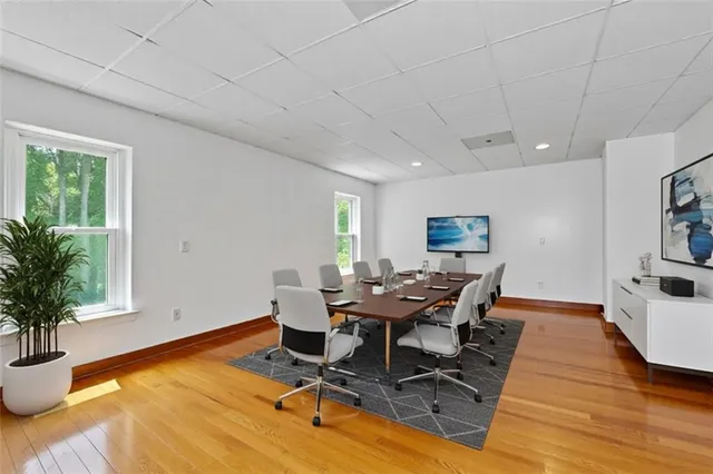 $1,299,900 | 3309 Bethany Bend, Alpharetta, GA 30004