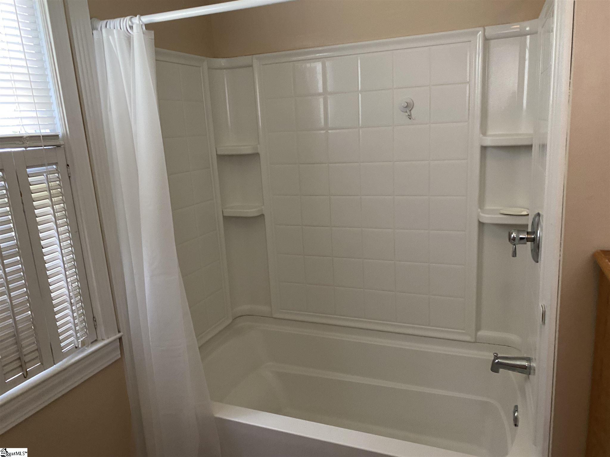212 Agnew Road Greenville, SC 29617 - Photo 14 of 22 Gallery Image 14