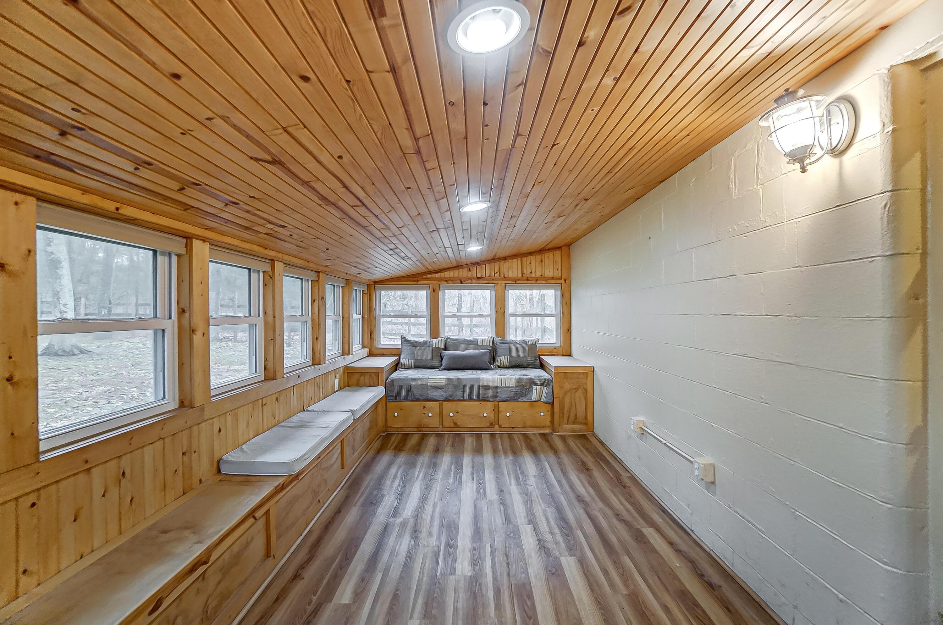 5191 Plantation Road Sunbury, OH 43074 - Photo 81 of 86 Cabin Screen Porch