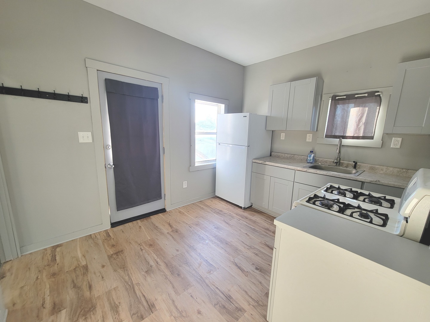 533 Deleon Street Ottawa, IL 61350 - Photo 8 of 15