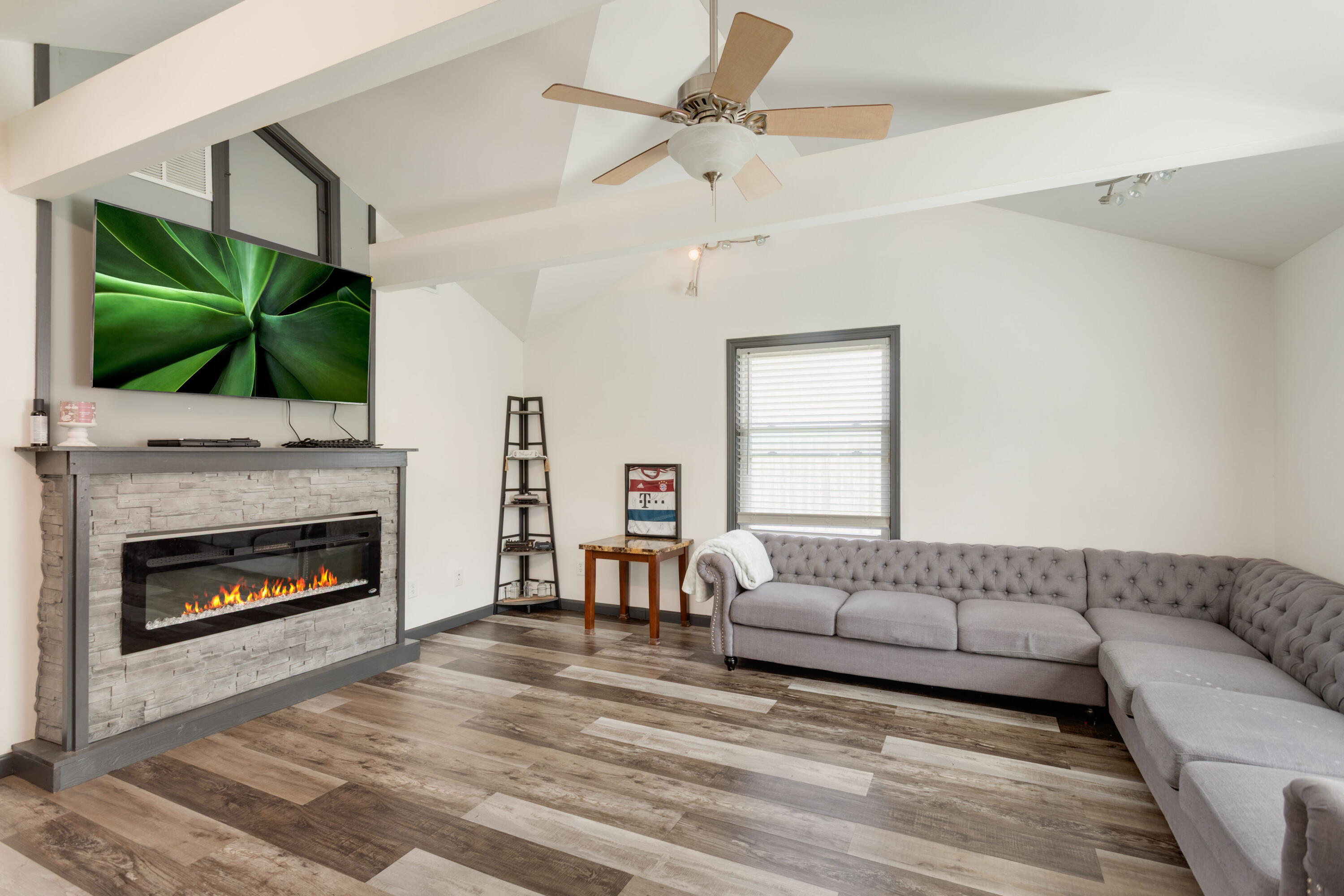 656 South 4th Street Chesterton, IN 46304 - Photo 5 of 22 3000x2000