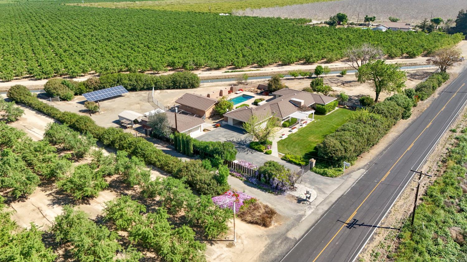 2465 Vernalis Road Tracy, CA 95304 - Photo 52 of 55 an aerial view of a house with a yard