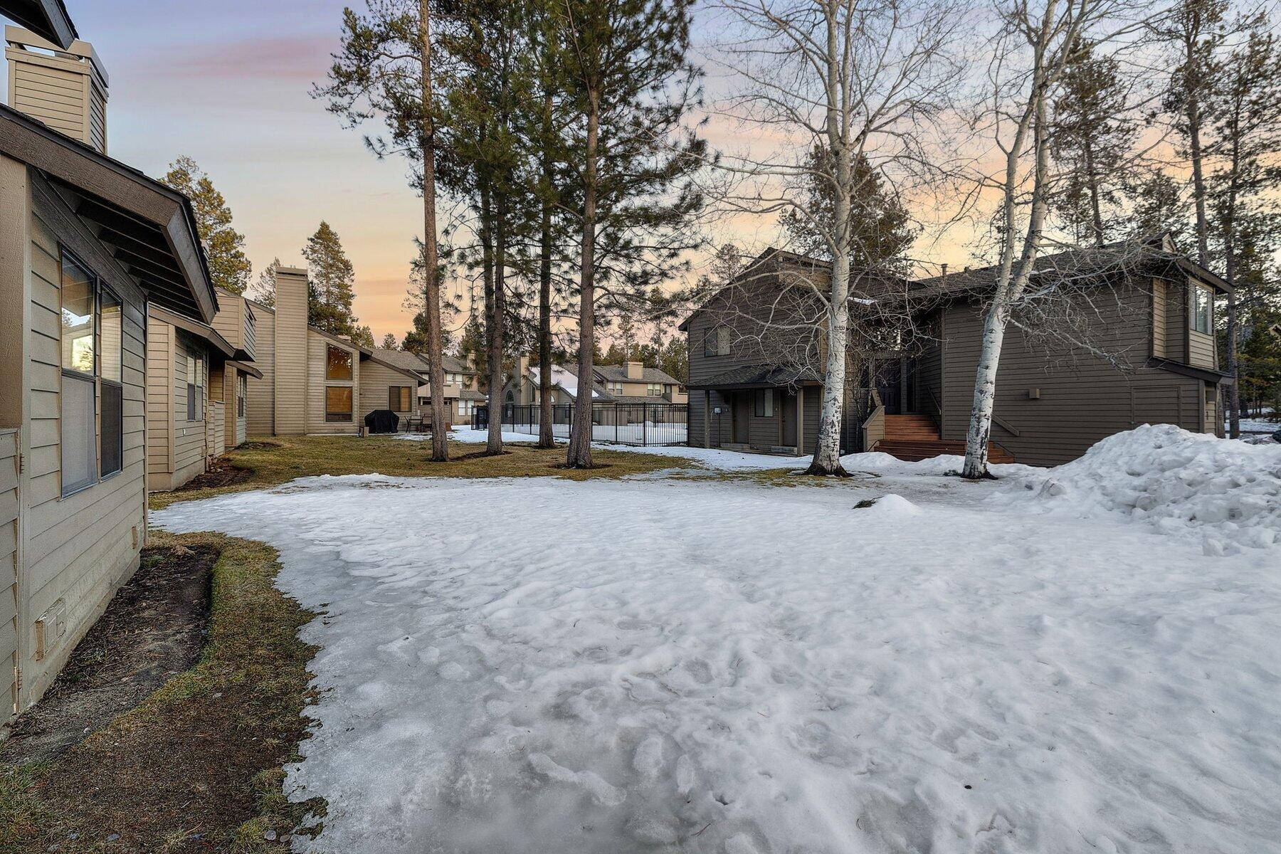 17732 West Core Road, Unit 3 Sunriver, OR 97707 - Photo 24 of 30 25