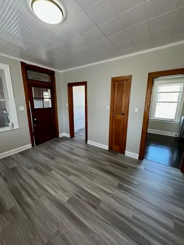 $695,000 | 5700 North Parkside Avenue, Chicago, IL 60646