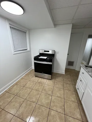 $695,000 | 5700 North Parkside Avenue, Chicago, IL 60646