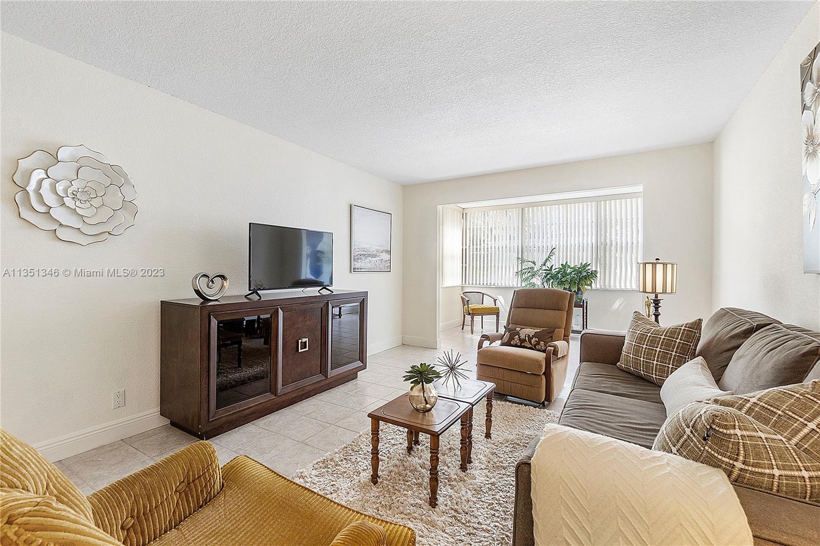 6700 Cypress Road, Unit 104 Plantation, FL 33317 - Photo 11 of 33 Gallery Image 11