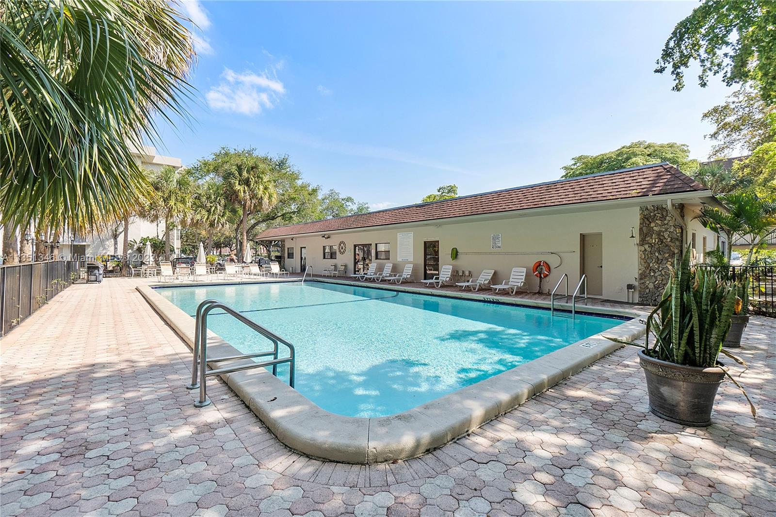 6700 Cypress Road, Unit 104 Plantation, FL 33317 - Photo 31 of 33 Gallery Image 31