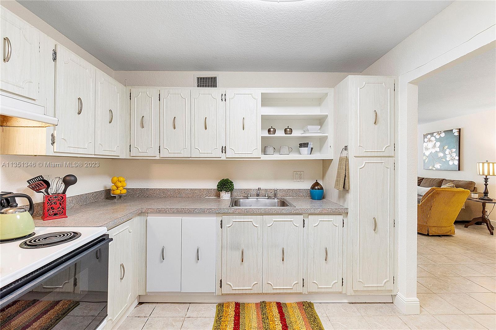 6700 Cypress Road, Unit 104 Plantation, FL 33317 - Photo 8 of 33 Gallery Image 8