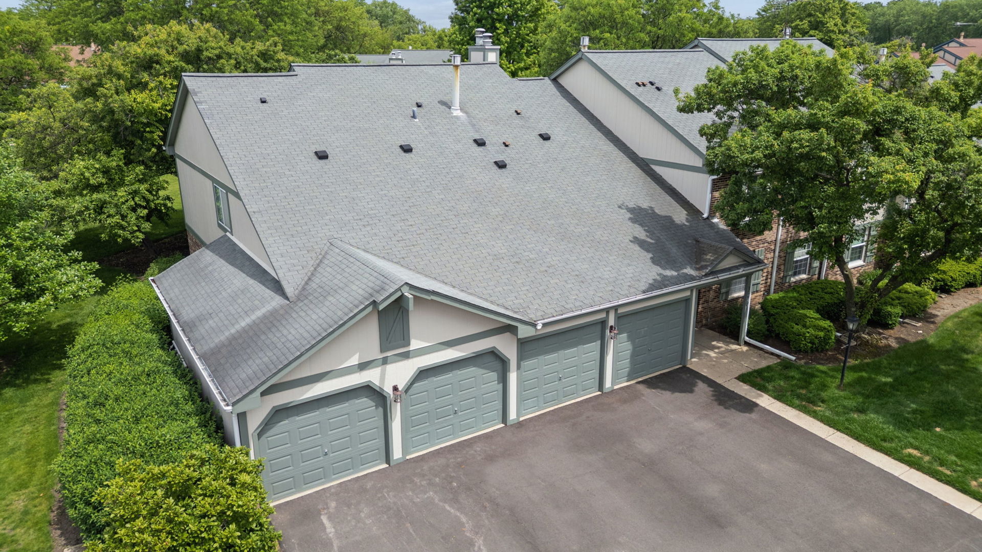 1575 Stonehill Court, Unit A Wheaton, IL 60189 - Photo 23 of 27