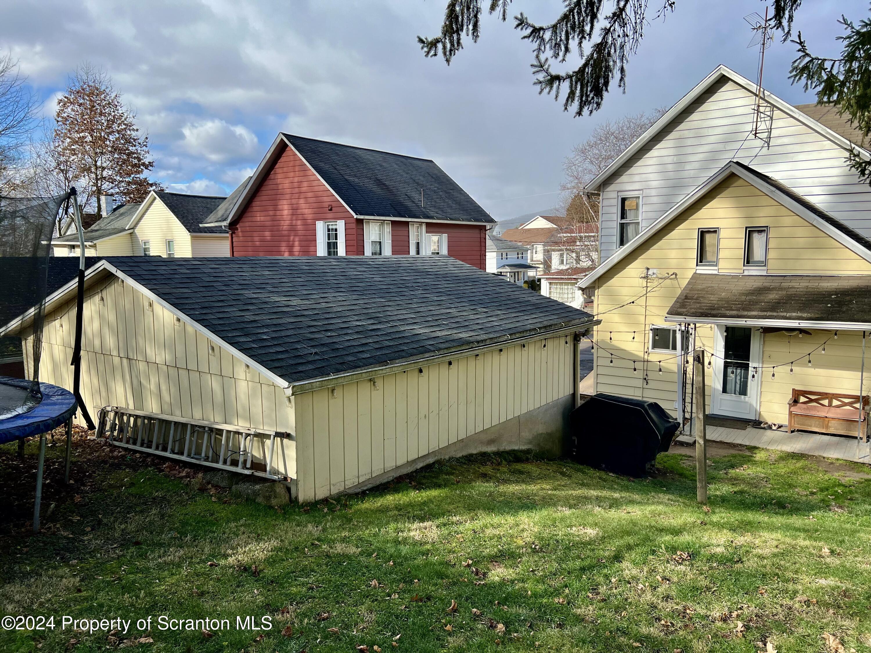 1237 Main Street Pittston, PA 18641 - Photo 38 of 41 Gallery Image 38