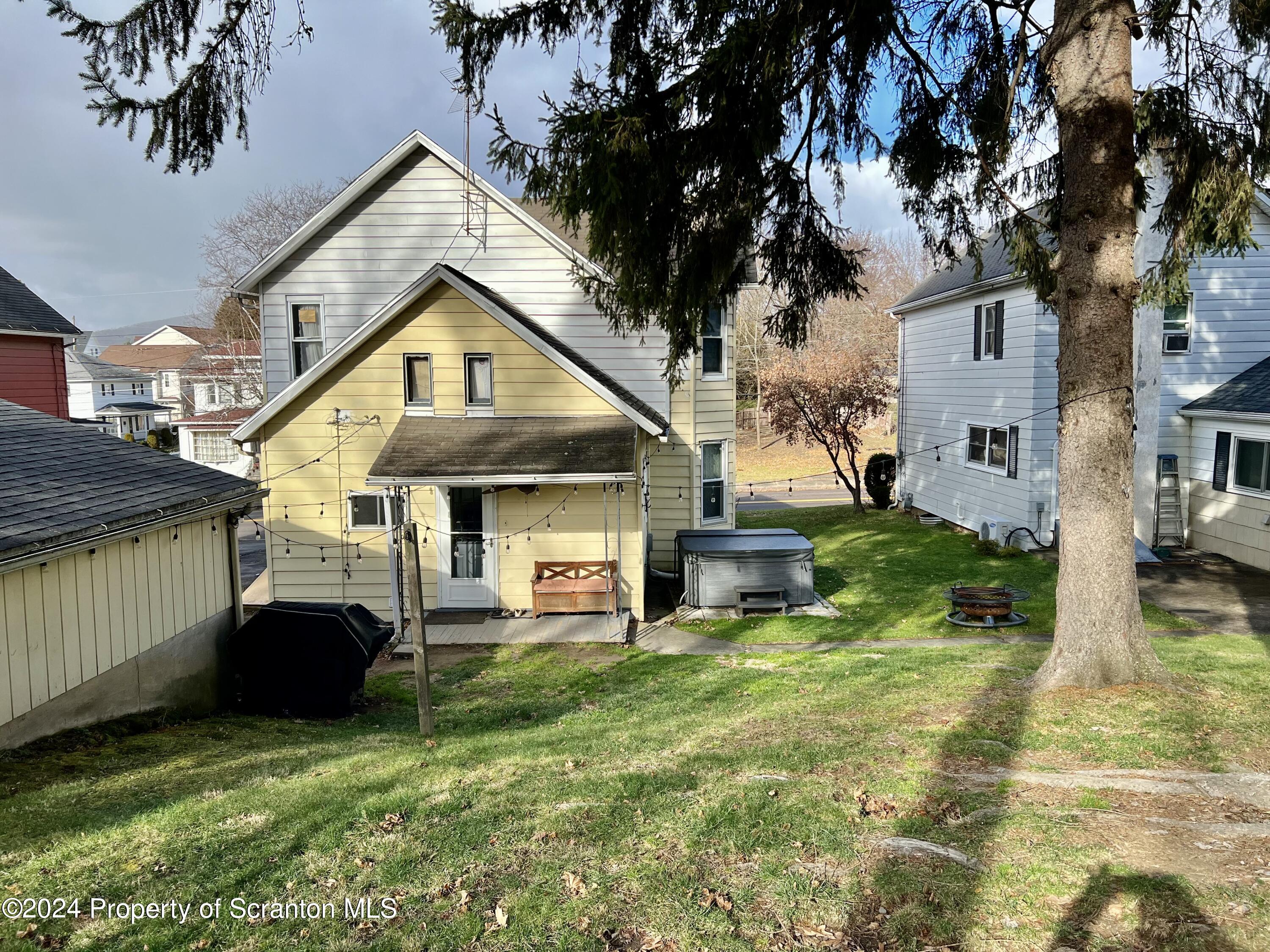 1237 Main Street Pittston, PA 18641 - Photo 39 of 41 Gallery Image 39