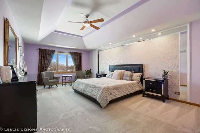 $660,000 | 15022 South Woodcrest Avenue, Homer Glen, IL 60491