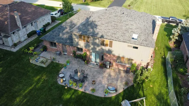 $660,000 | 15022 South Woodcrest Avenue, Homer Glen, IL 60491