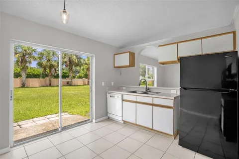 $350,000 | 14520 Lycastle Circle, Orlando, FL 32826