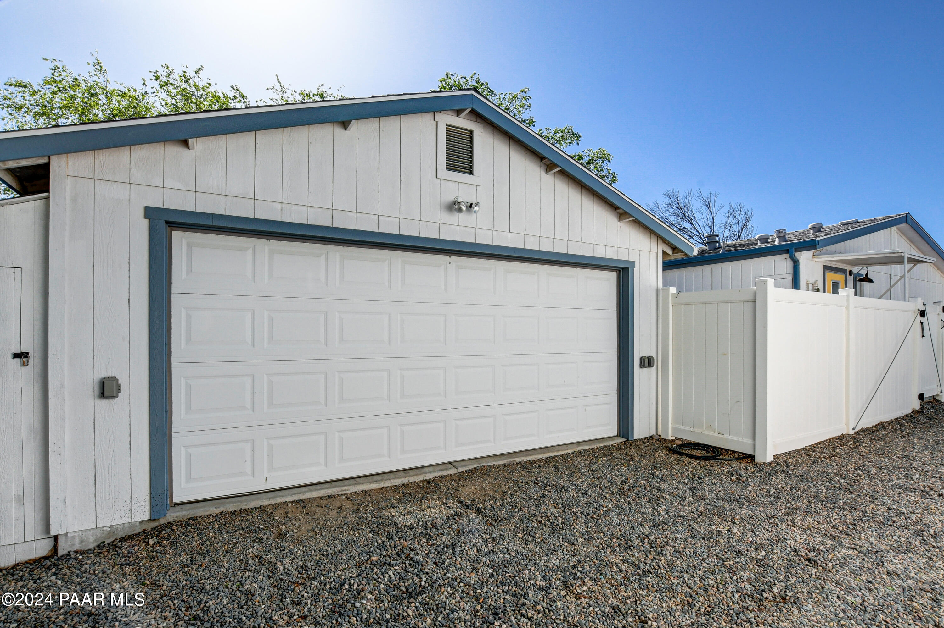 1970 Fox Road Chino Valley, AZ 86323 - Photo 4 of 27 Garage 1