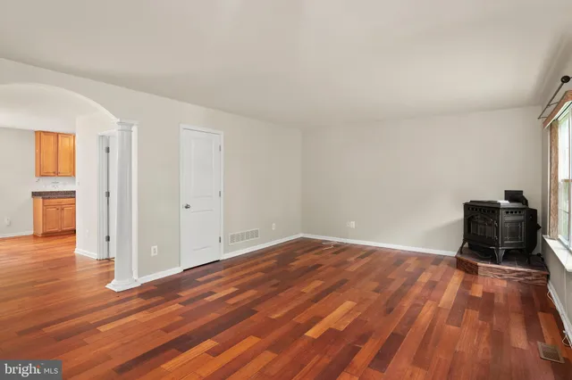 $3,495 | 404 Payne Way, Glen Burnie, MD 21060