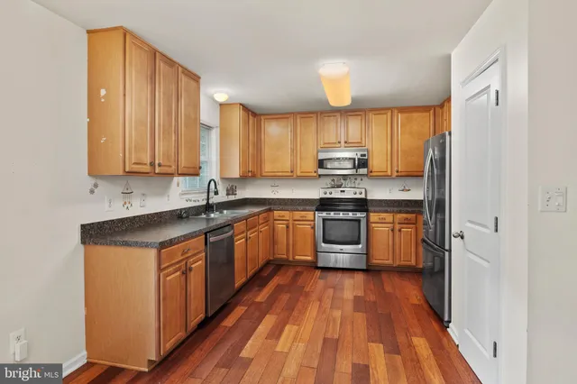 $3,495 | 404 Payne Way, Glen Burnie, MD 21060