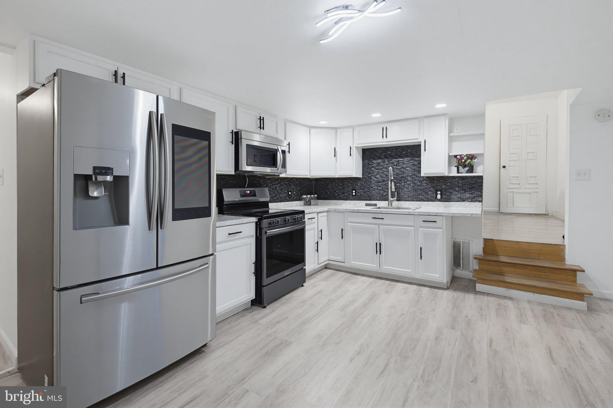 1607 Holtz Road Enola, PA 17025 - Photo 12 of 39