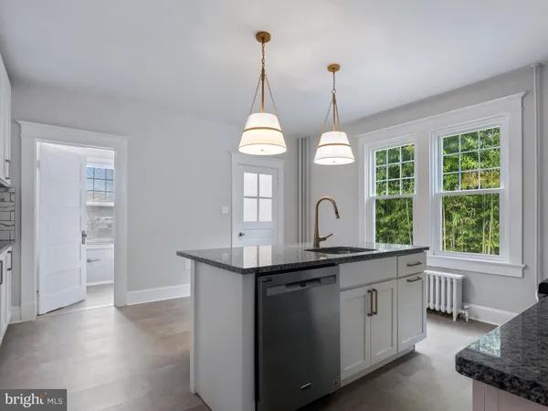 $745,000 | 3 Elliott Road, Annapolis, MD 21403