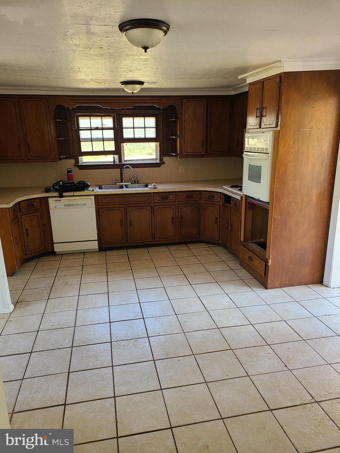 10698 Oriole Back Road Princess Anne, MD 21853 - Photo 3 of 8