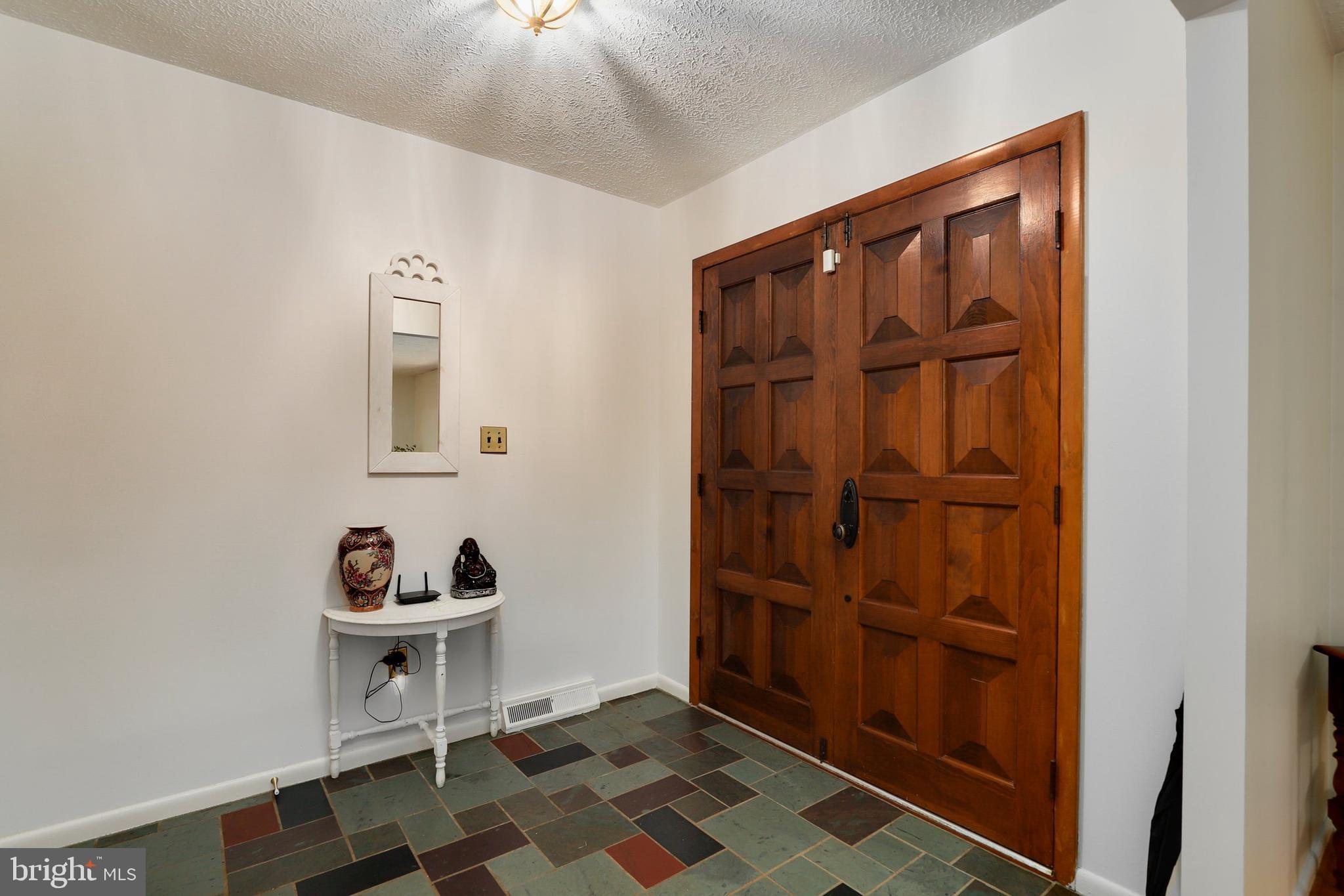 21301 Gunpowder Road Manchester, MD 21102 - Photo 3 of 60