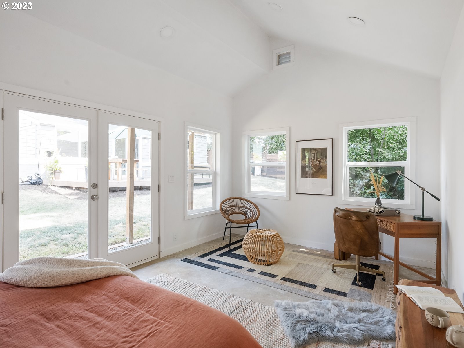 3071 Southwest Flower Terrace Portland, OR 97239 - Photo 28 of 38 Gallery Image 28
