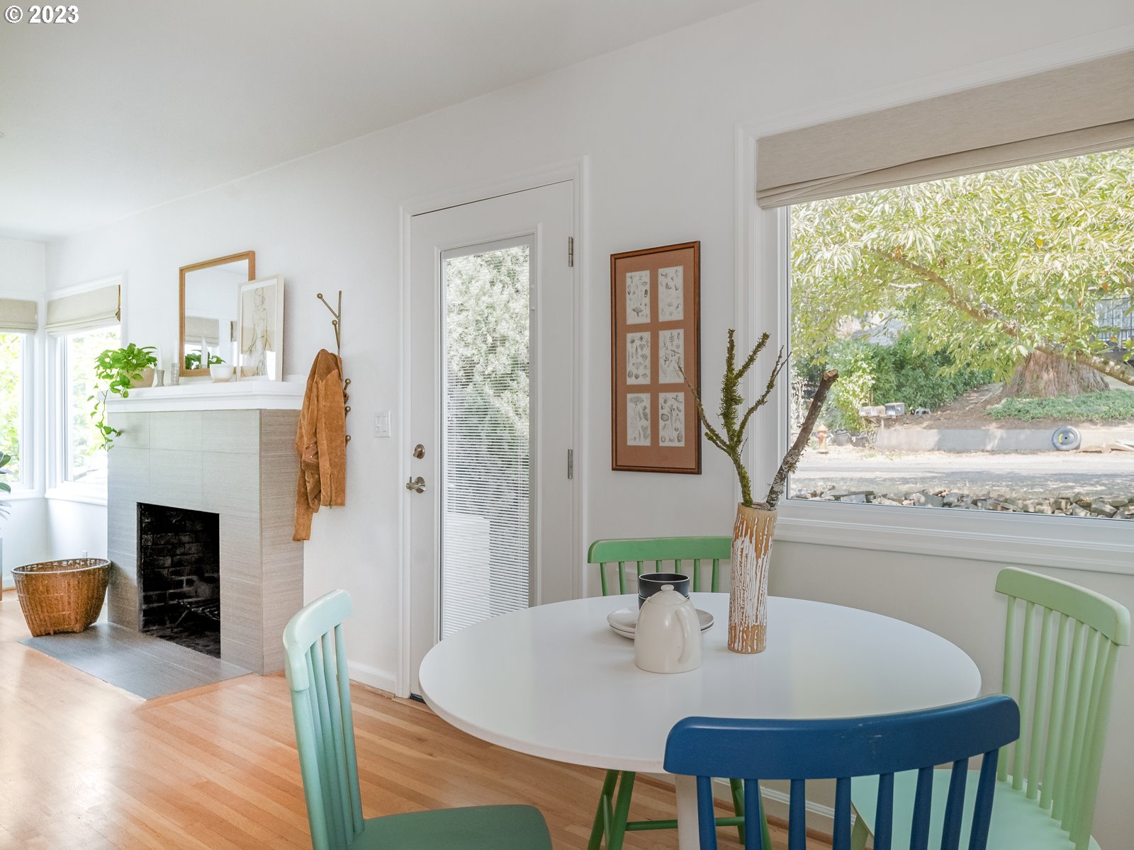 3071 Southwest Flower Terrace Portland, OR 97239 - Photo 8 of 38 Gallery Image 8