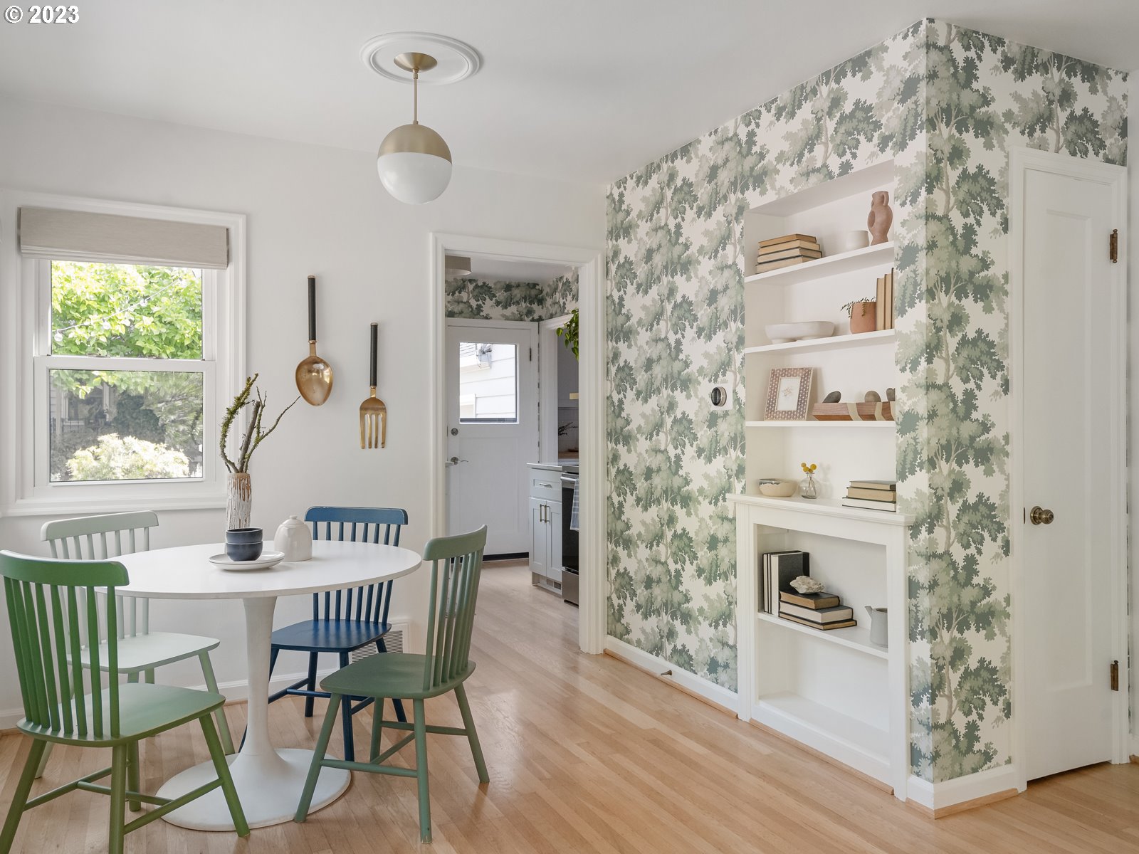 3071 Southwest Flower Terrace Portland, OR 97239 - Photo 10 of 38 Gallery Image 10