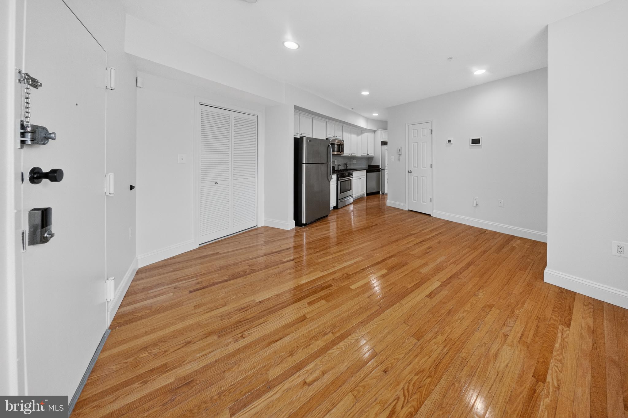 1629 L Street Northeast, Unit 202 Washington, DC 20002 - Photo 2 of 29 New paint smell