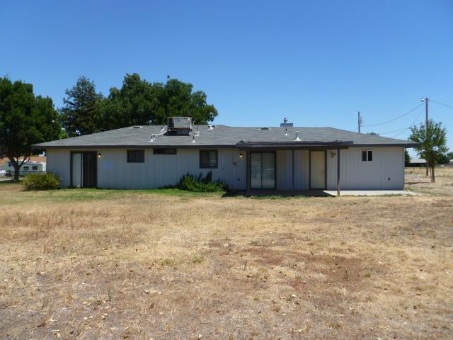 17592 Daley Road Madera, CA 93638 - Photo 3 of 10 Gallery Image 3