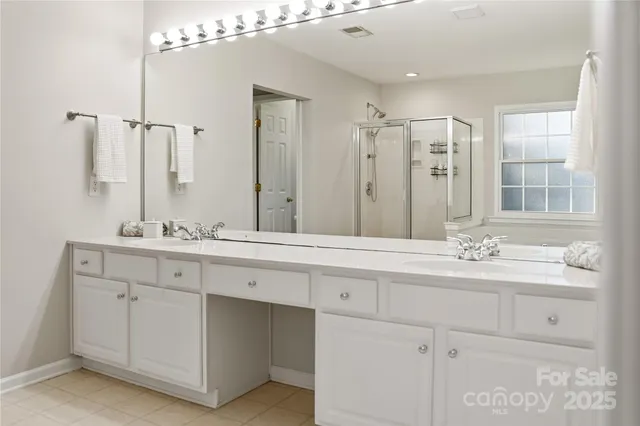 $575,000 | 18015 Harbor Mist Road, Cornelius, NC 28031