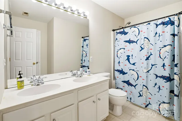 $575,000 | 18015 Harbor Mist Road, Cornelius, NC 28031