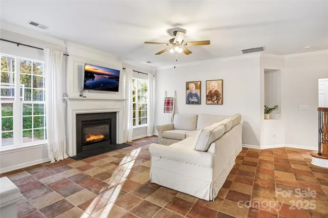 $575,000 | 18015 Harbor Mist Road, Cornelius, NC 28031