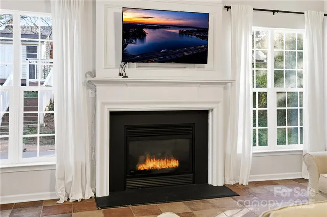 $575,000 | 18015 Harbor Mist Road, Cornelius, NC 28031