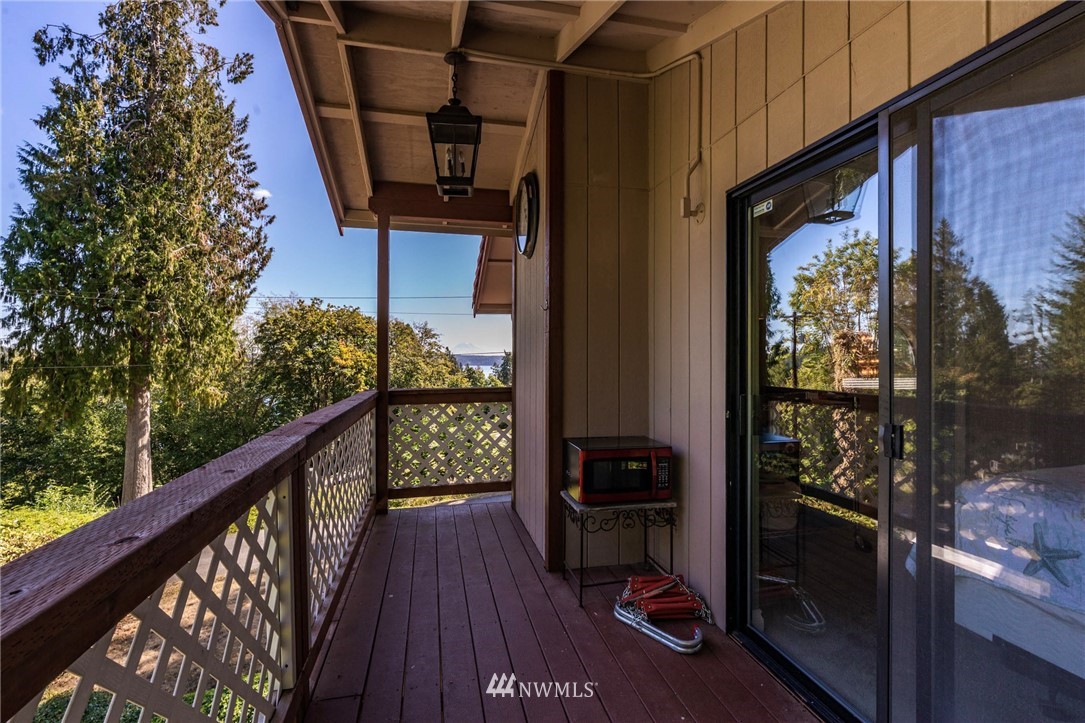 291 East Lombard Road South Grapeview, WA 98546 - Photo 12 of 28 Gallery Image 12