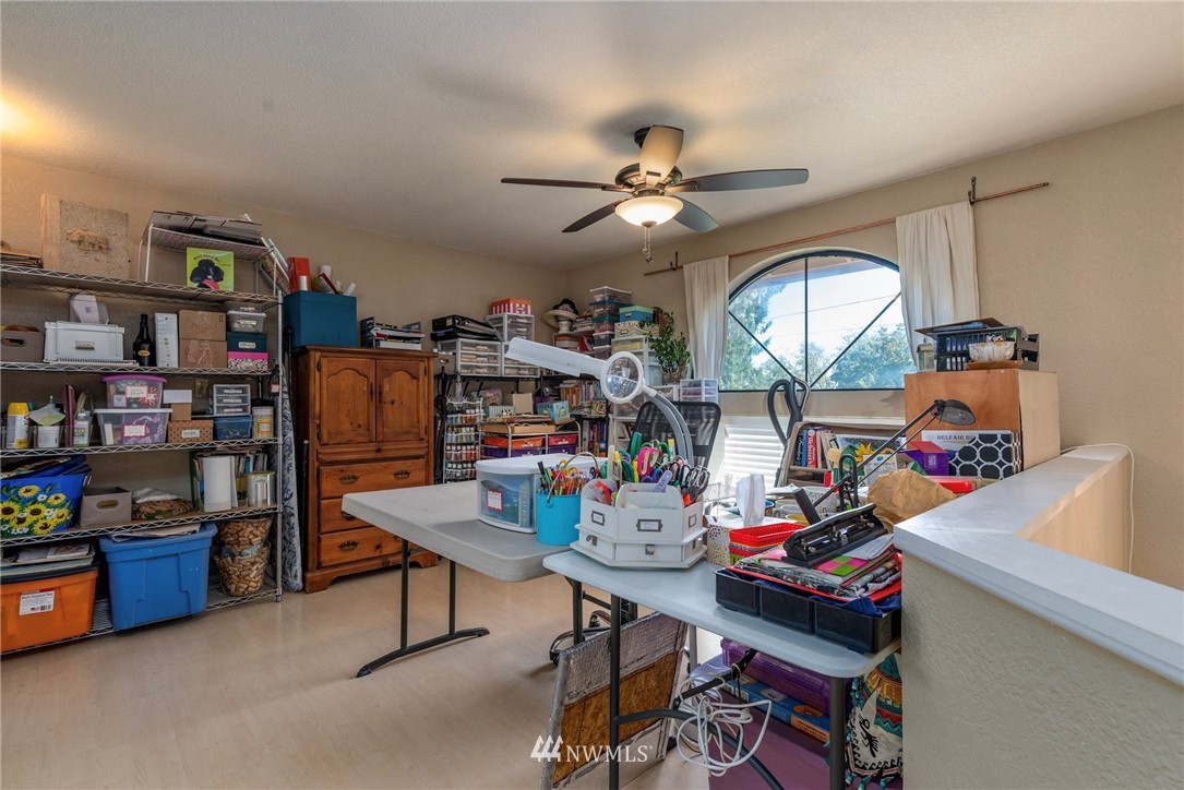 291 East Lombard Road South Grapeview, WA 98546 - Photo 8 of 28 Gallery Image 8