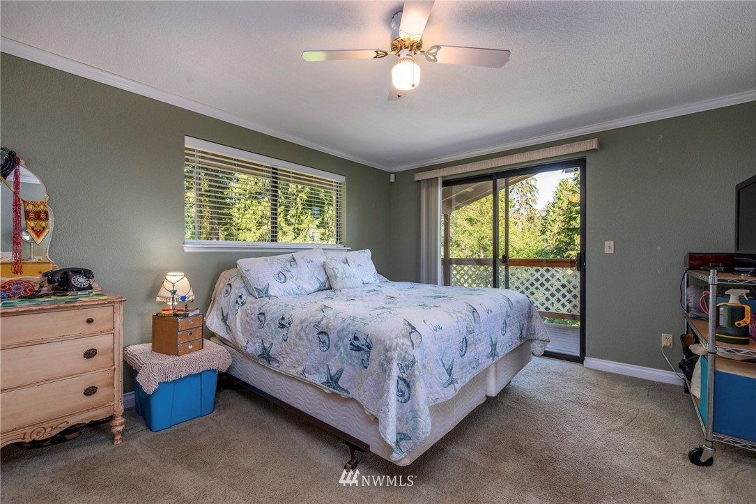 291 East Lombard Road South Grapeview, WA 98546 - Photo 9 of 28 Gallery Image 9