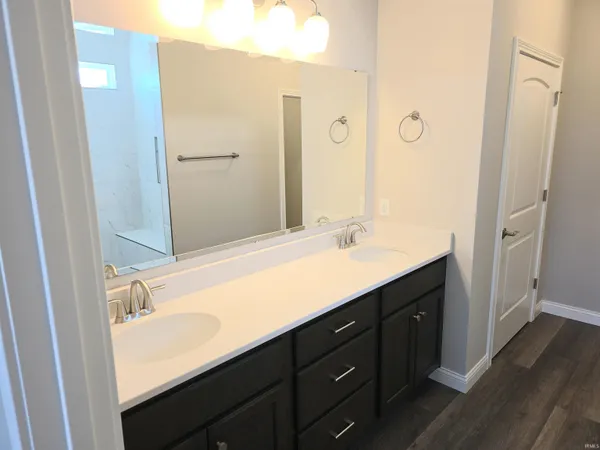 $509,900 | 5390 Carroll Creek Run, Fort Wayne, IN 46818