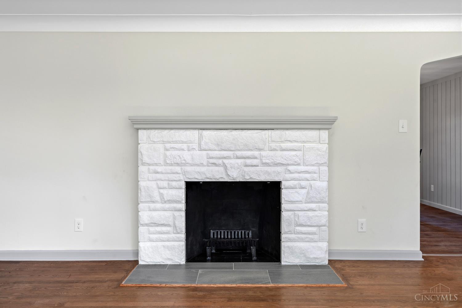 2836 Banning Road Cincinnati, OH 45239 - Photo 10 of 43