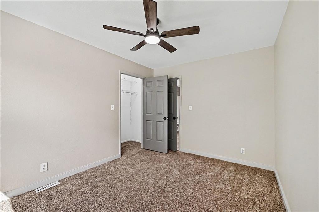 39232 Fitch Road Richmond, MO 64085 - Photo 15 of 33
