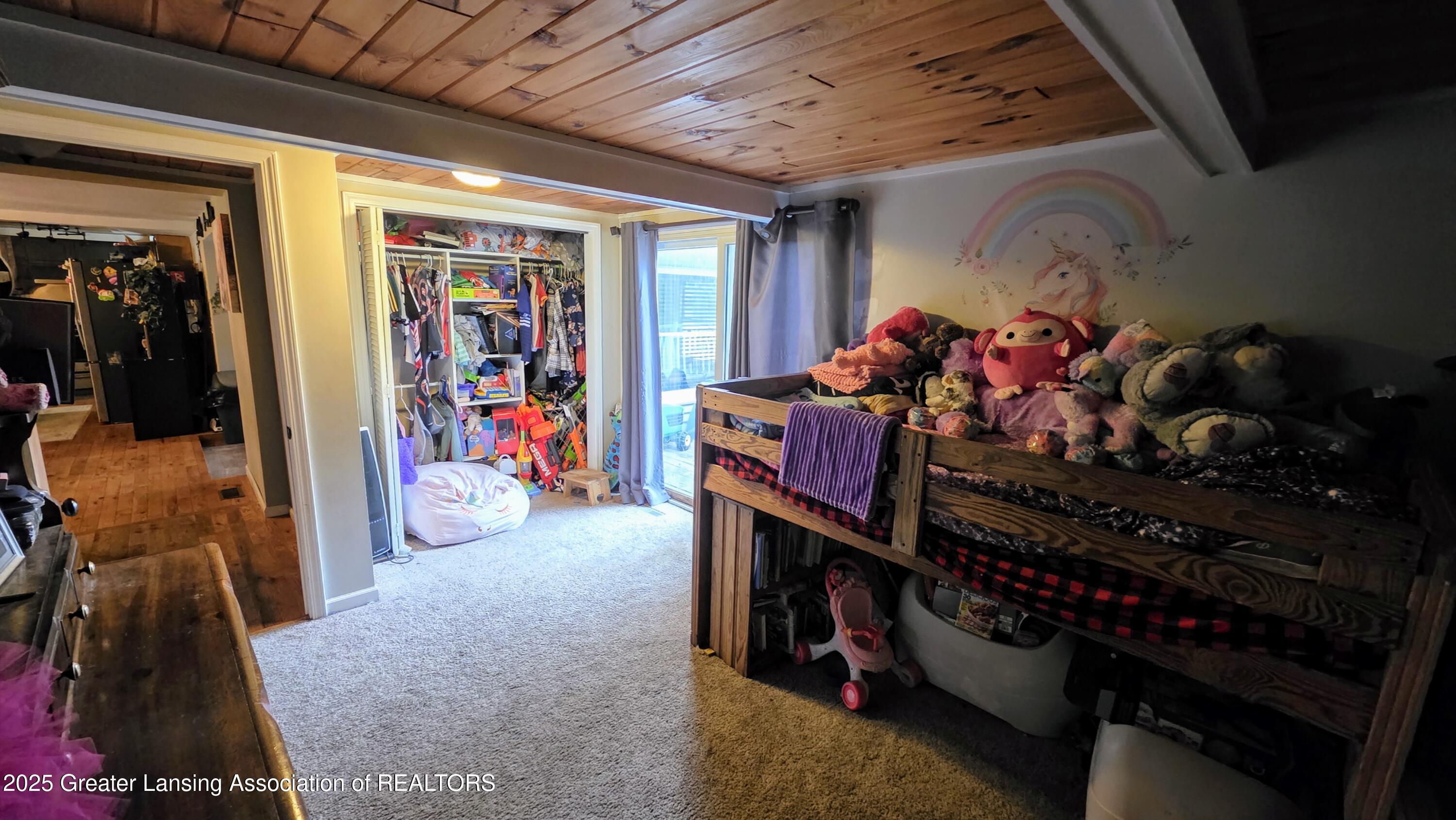 10118 Stoll Road Haslett, MI 48840 - Photo 13 of 23 20250924_151244~2